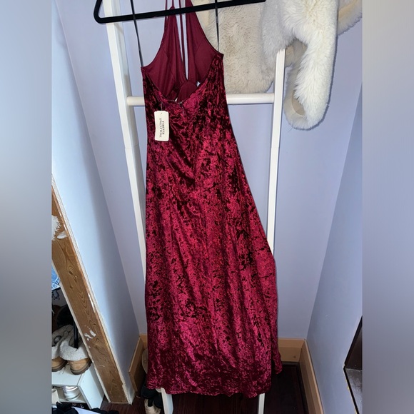 FOREVER 21 Red velvet maxi dress - Picture 8 of 8